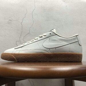 Nike White and Brown Men's Sneakers